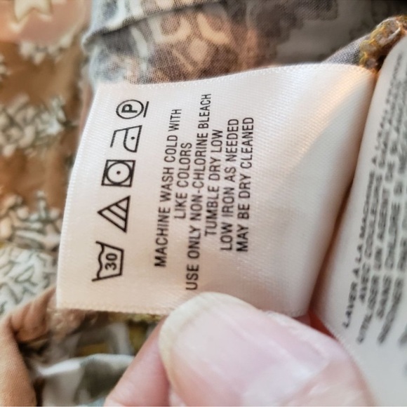 ANTHROPOLOGIE  NEW Maeve Flowy Floral Boho Patchwork Shorts SzS price firm! - Picture 7 of 8